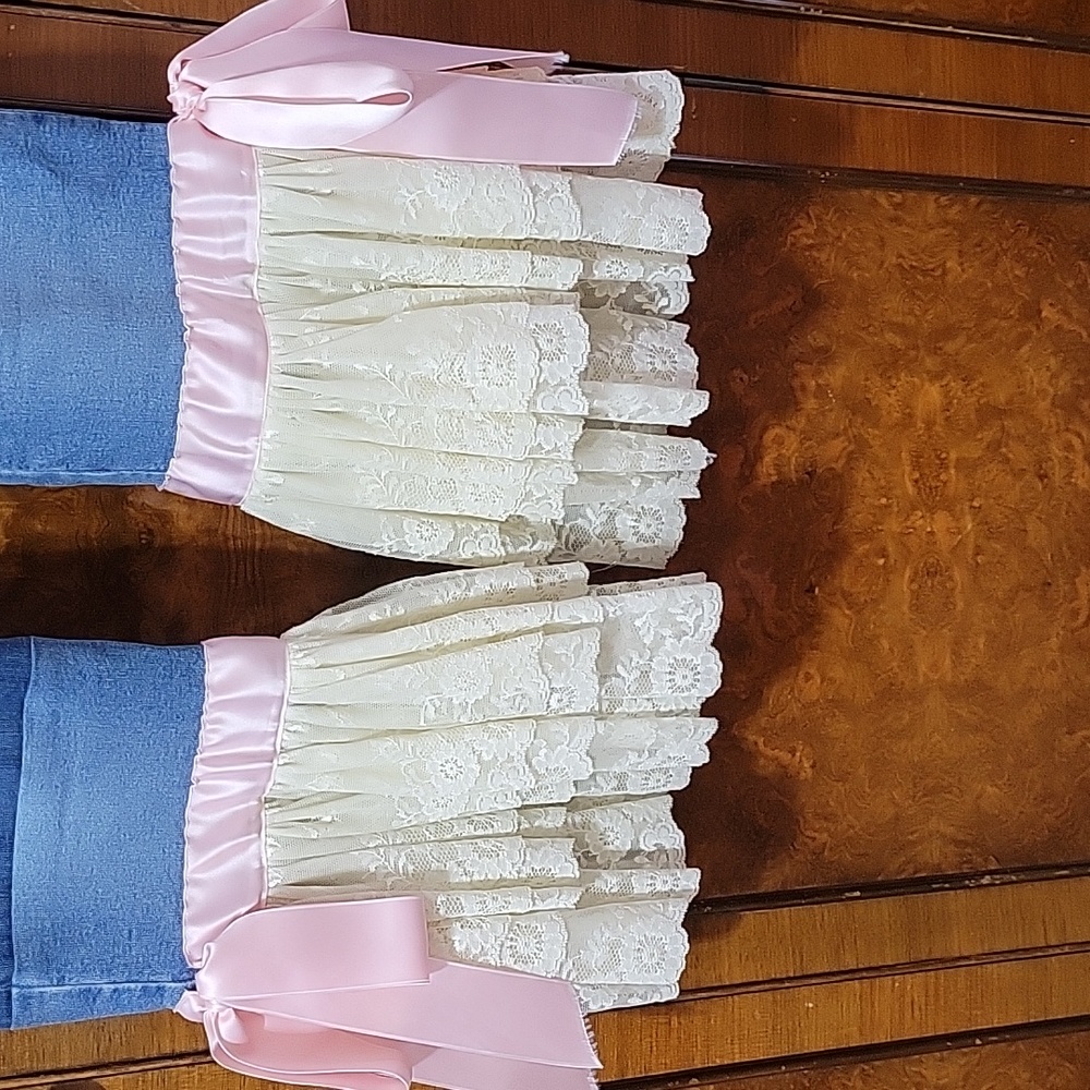 DOLCE GABBANA VINTAGE RUFFLES JEANS. - Picture 2 of 4
